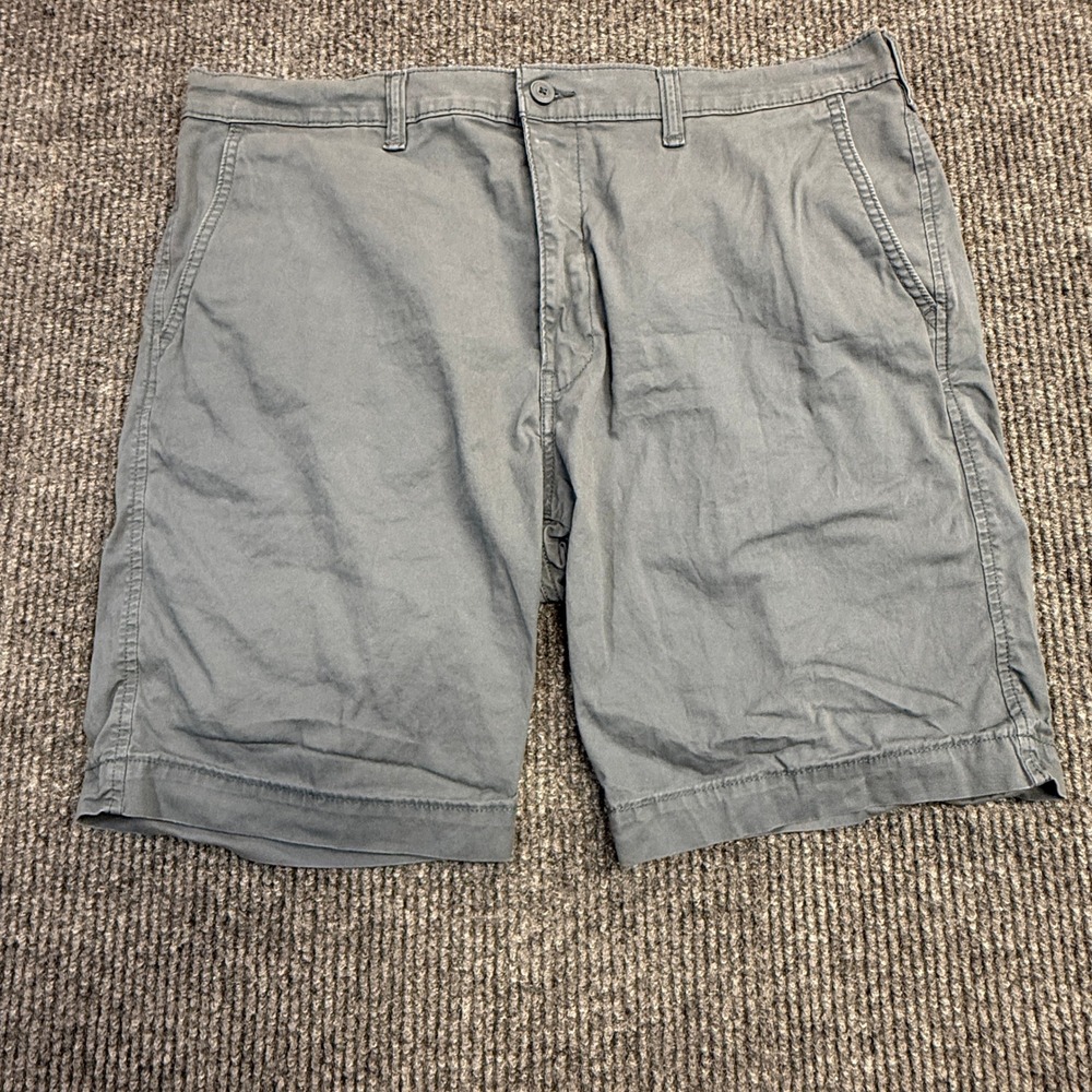 Levis‎ XX Chino Shorts Mens 38 Grey Flat Front WaterLess 85229-0114